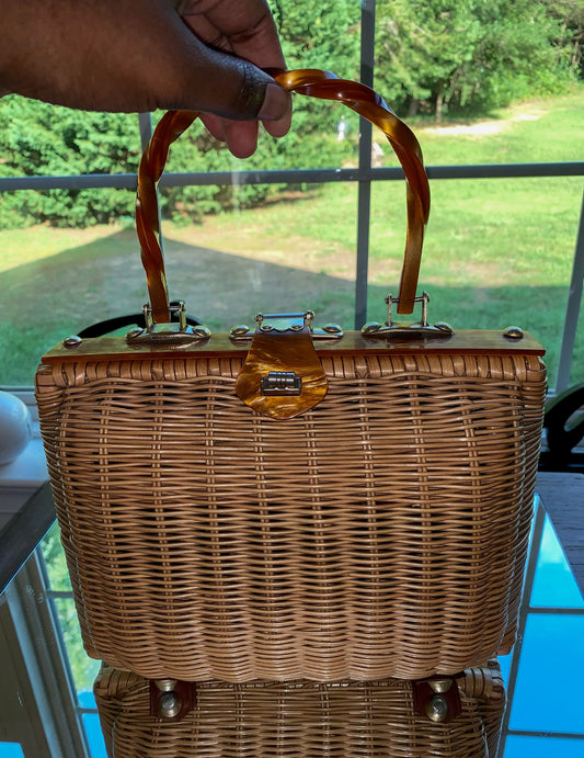 Small Wicker Basket Purse