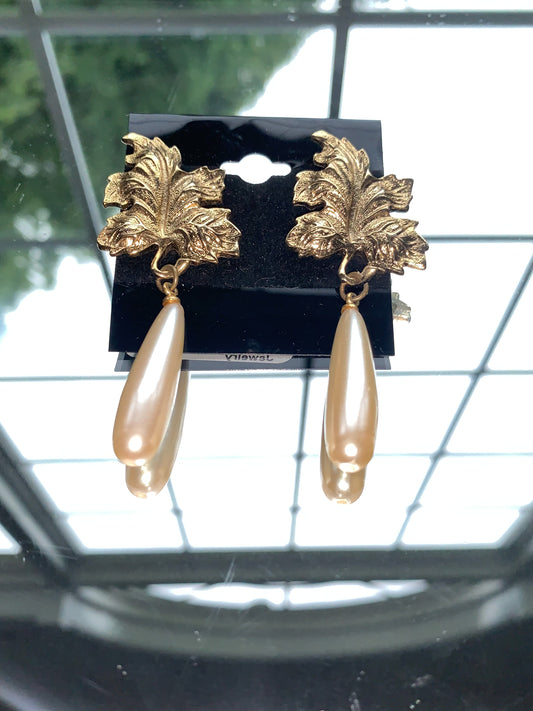 Leaf Pearl Drop Earrings